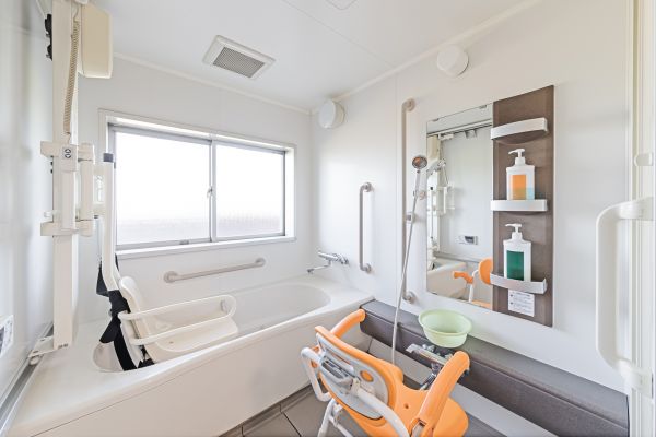 Elderly Bathtub Installation in Dallas