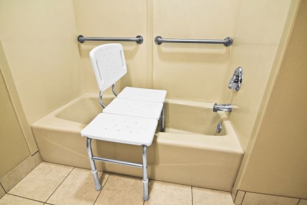 Handicap Bathtub Installation in Dallas